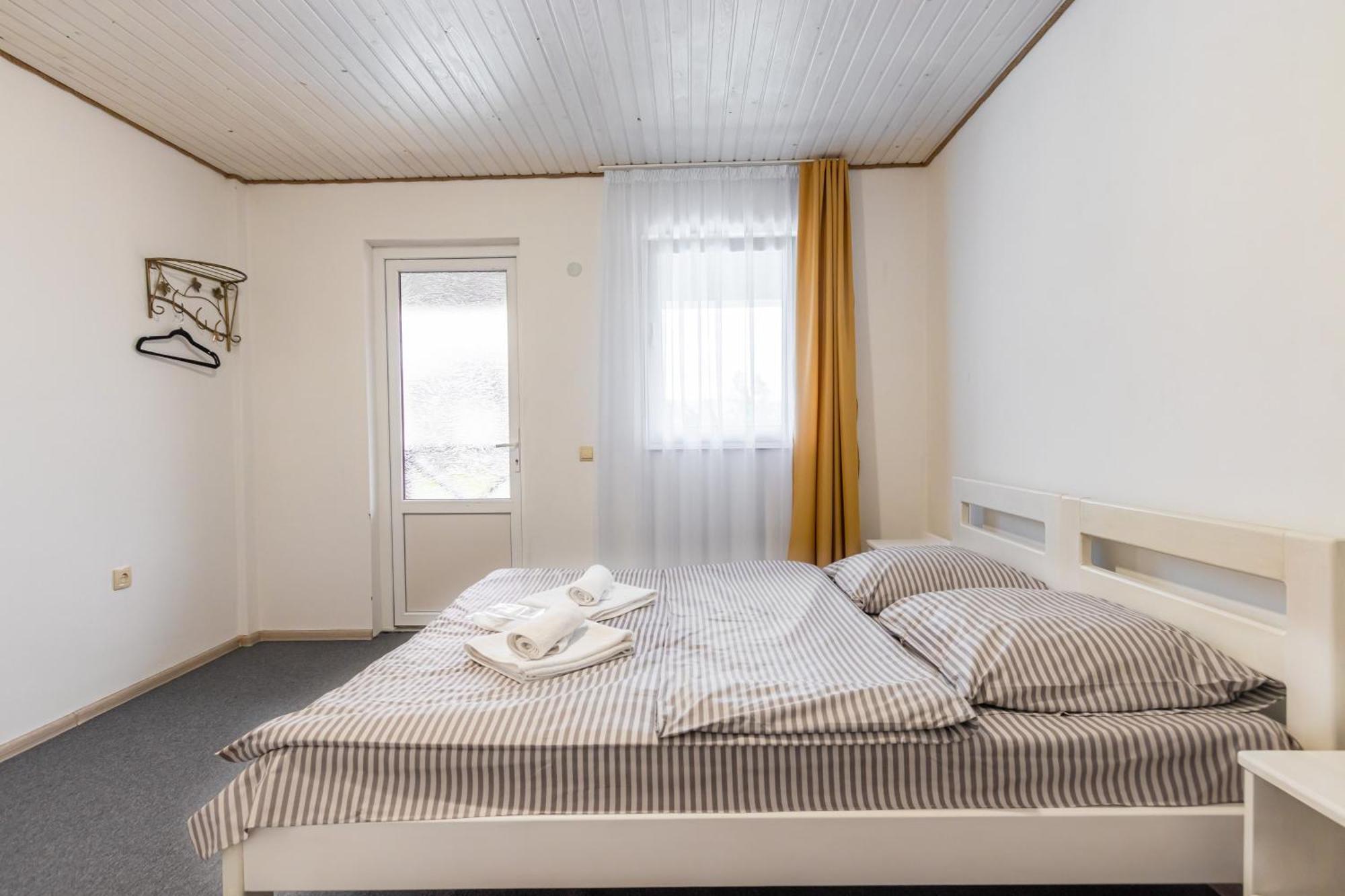 Romantik Solotvyno Extérieur photo